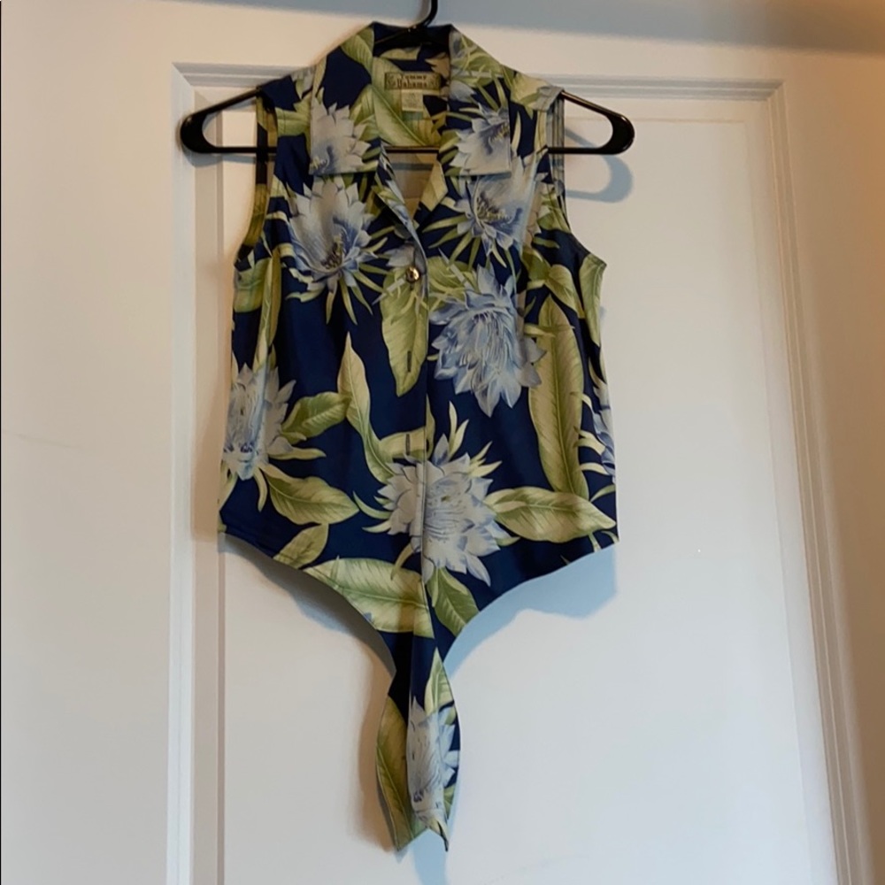 Tommy Bahama Floral Crop Top